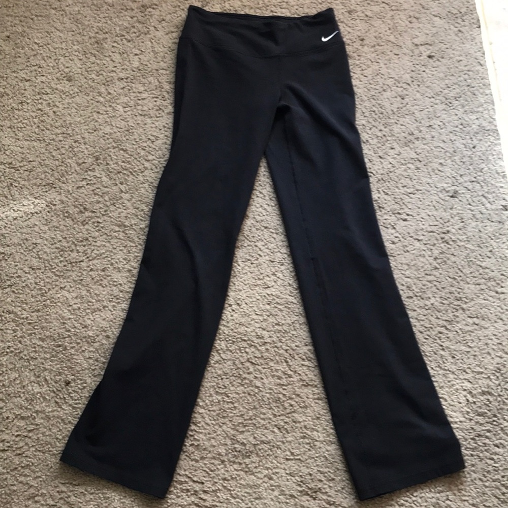 LIKE NEW! Nike Dri-Fit